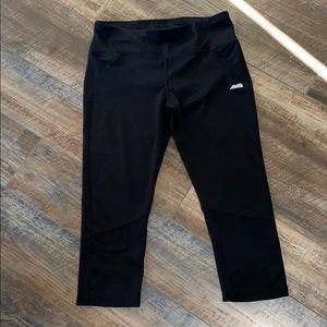 Avia Capri leggings